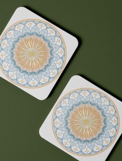 Mavi Sarı Mandala Tasarımlı 4lü Kare Bardak Altlığı Mavi Sarı Mandala Tasarımlı 4lü Kare Bardak Altlığı