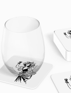 Kadeh Kaldıran Kadın Retro Tasarımlı 4lü Kare Bardak Altlığı Kadeh Kaldıran Kadın Retro Tasarımlı 4lü Kare Bardak Altlığı