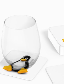 Linux Tasarımlı 4lü Kare Bardak Altlığı Linux Tasarımlı 4lü Kare Bardak Altlığı