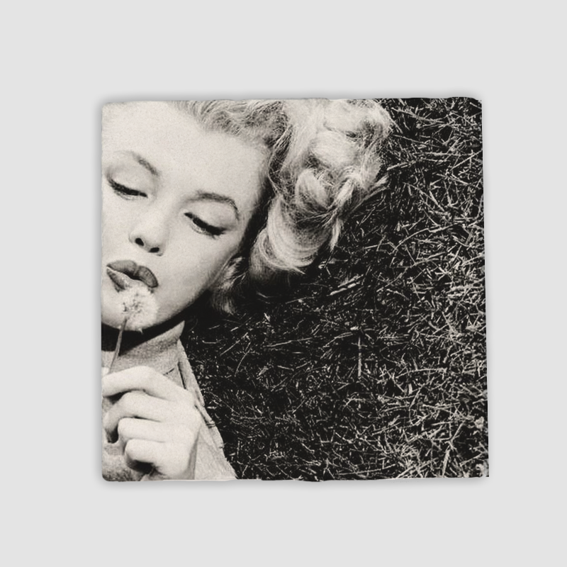 Çiçek Marilyn 4lü Doğal Taş Kare Bardak Altlığı Çiçek Marilyn 4lü Doğal Taş Kare Bardak Altlığı