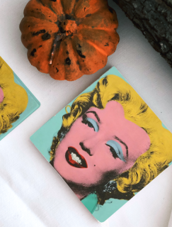 Marilyn'in Renkleri Tasarımlı 4lü Doğal Taş Kare Bardak Altlığı Marilyn'in Renkleri Tasarımlı 4lü Doğal Taş Kare Bardak Altlığı