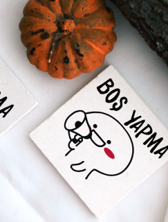 Boş Yapma Temalı 4lü Doğal Taş Kare Bardak Altlığı Boş Yapma Temalı 4lü Doğal Taş Kare Bardak Altlığı