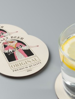 Craft Beer Hers Retro Tasarımlı 4lü Yuvarlak Bardak Altlığı Craft Beer Hers Retro Tasarımlı 4lü Yuvarlak Bardak Altlığı